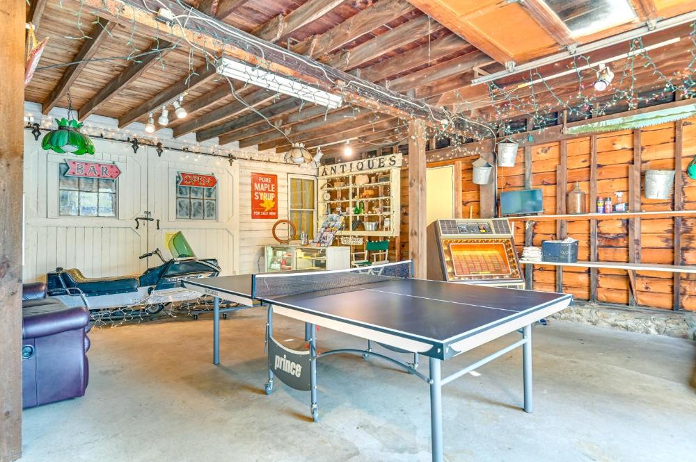 6 Mi to Lake George Adirondack Home with Game Room